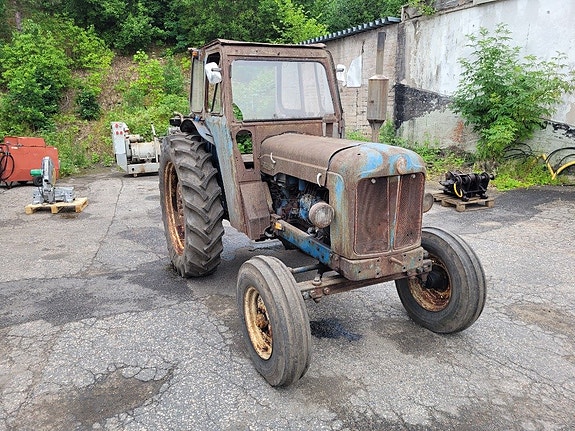 Traktor FORD FORDSON MAJOR 2 of 5