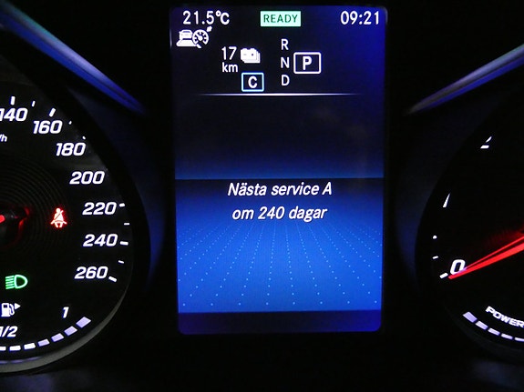 Mercedes-Benz GLC300 de 21 of 21