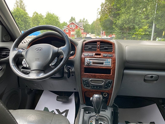 Hyundai Santa Fe 6 of 13