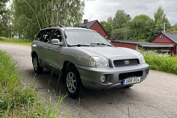 Hyundai Santa Fe 8 of 13