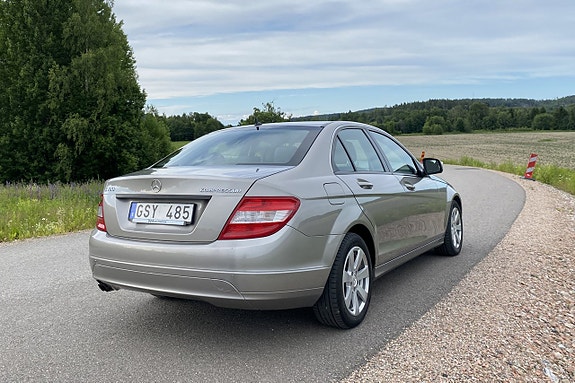 Mercedes-Benz C180 5 of 5