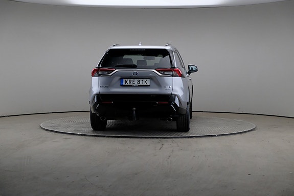 Toyota RAV4 Plug-in Hybrid 5 of 5