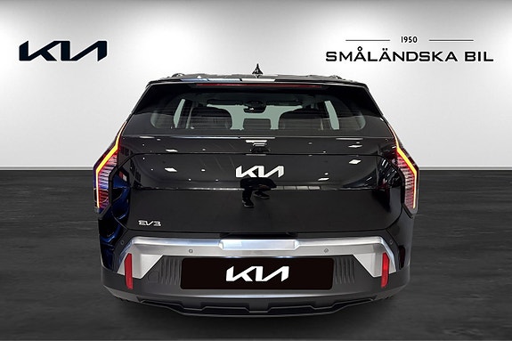 Kia EV3 5 of 19