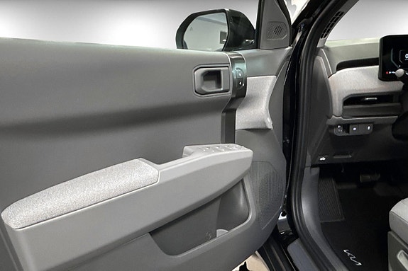 Kia EV3 16 of 19