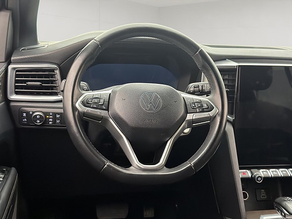 Volkswagen Amarok 15 of 30