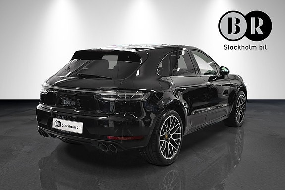 Porsche Macan GTS 3 of 23