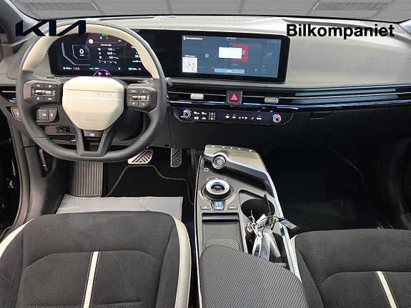 Kia EV6 7 of 16