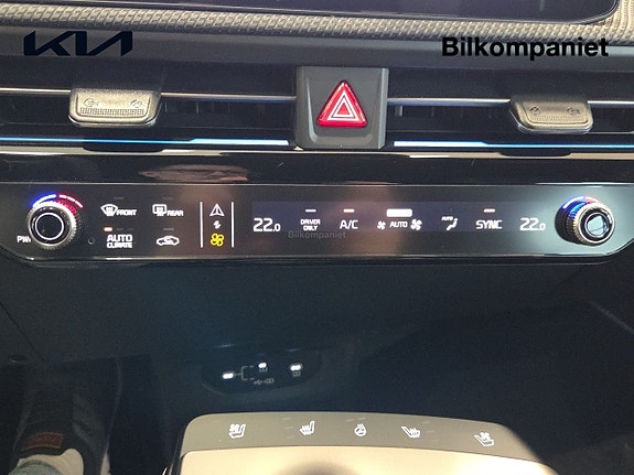 Kia EV6 14 of 16