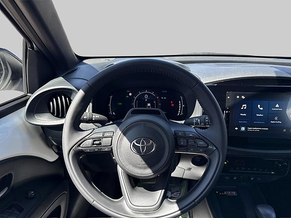 Toyota Aygo X 9 of 12