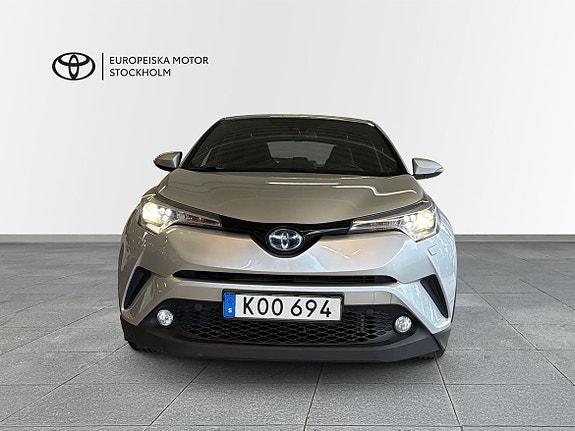 Toyota C-HR 5 of 5