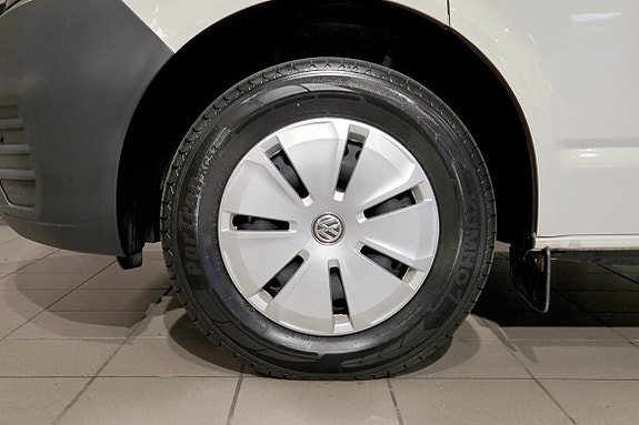 Volkswagen Caravelle 3 of 5