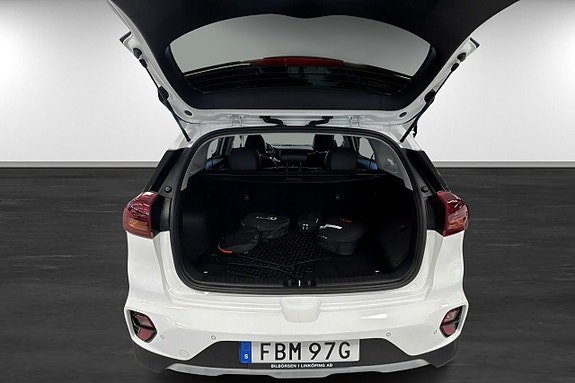 Kia Niro 14 of 14