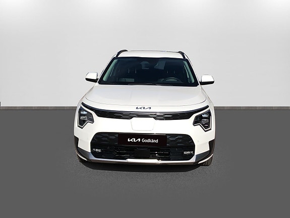 Kia Niro 2 of 15