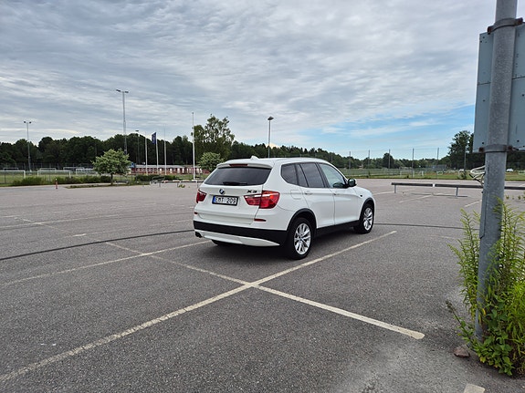BMW X3 3 of 5