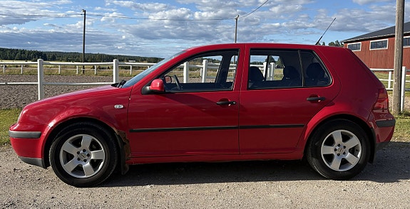 Volkswagen Golf IV 2 of 13