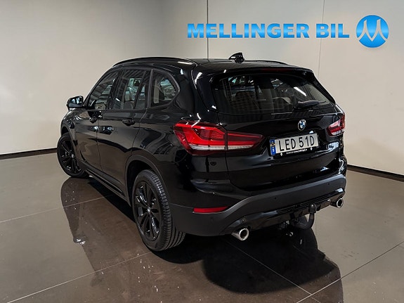 BMW X1 5 of 5