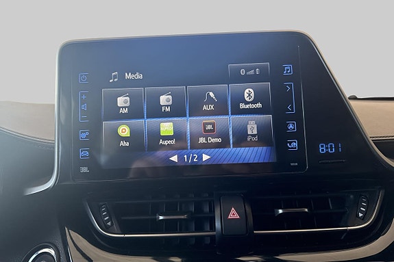 Toyota C-HR 15 of 19