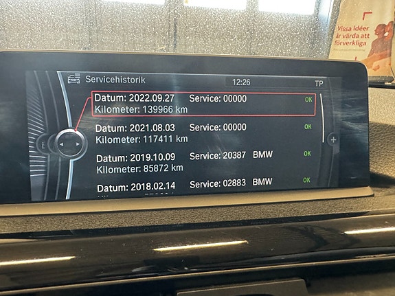 BMW 335i 23 of 26
