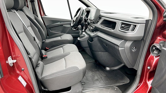 Renault Trafic 3 of 5