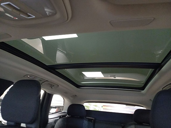 Volvo XC60 13 of 13