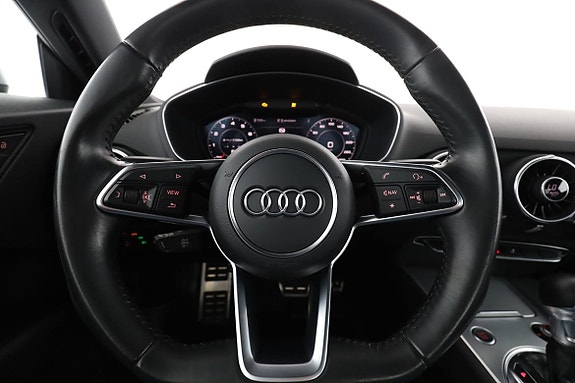 Audi TT 18 of 30