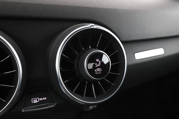 Audi TT 23 of 30