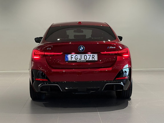 BMW i4 4 of 5