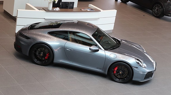 Porsche 911 5 of 5