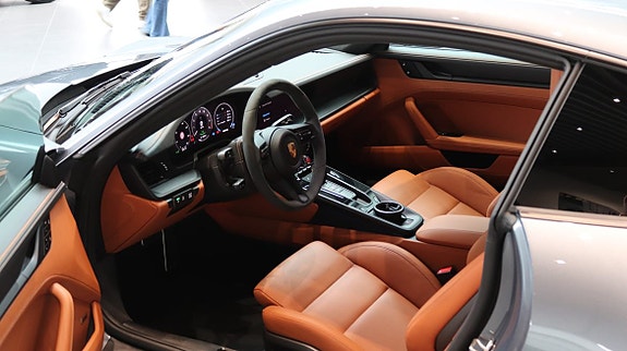 Porsche 911 11 of 15