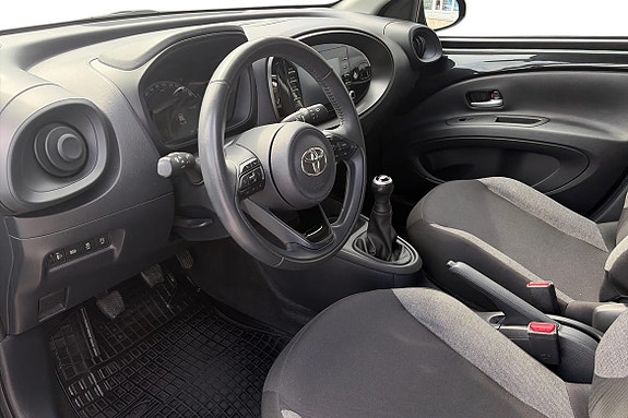Toyota Aygo X 11 of 15