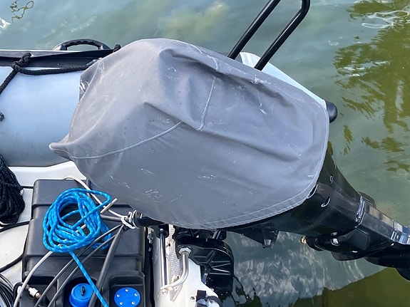 Zodiac PRO MAN 7 Suzuki DF50 4 of 13