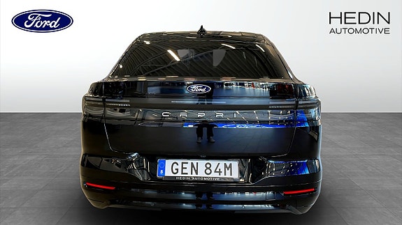 Ford Capri 7 of 9