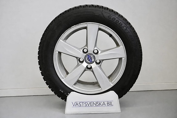 Volvo V40 18 of 18