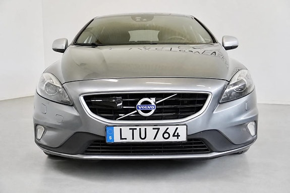 Volvo V40 5 of 18