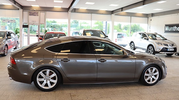 Audi A7 6 of 23