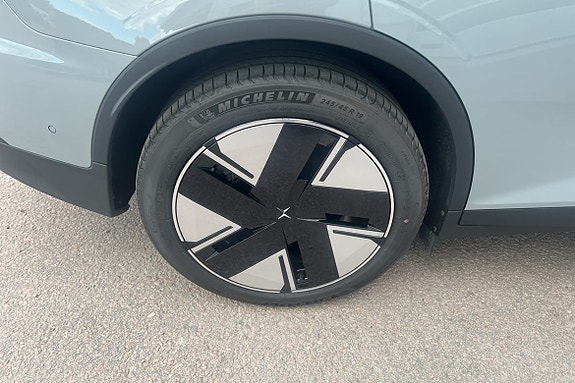 Polestar 2 11 of 25