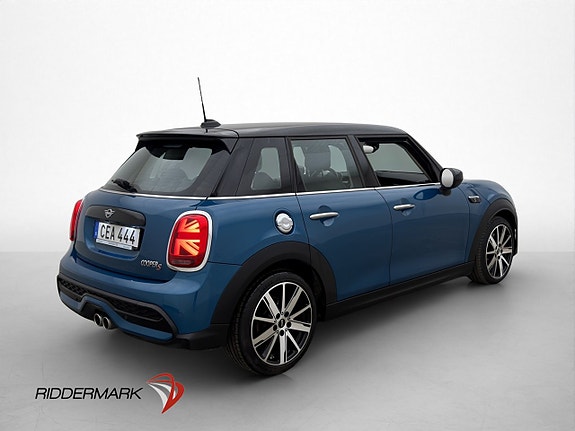 MINI Cooper S 5 of 5
