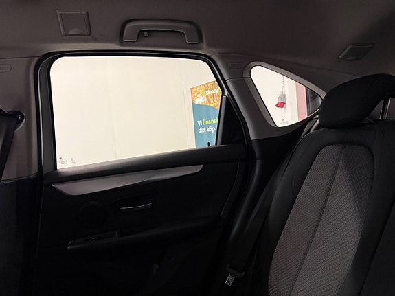 BMW 218i 25 of 25