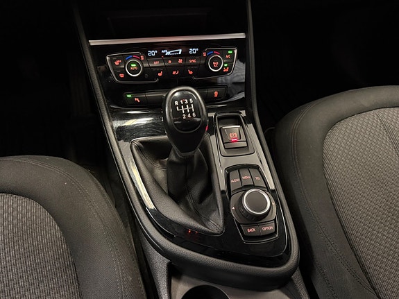 BMW 218i 23 of 25