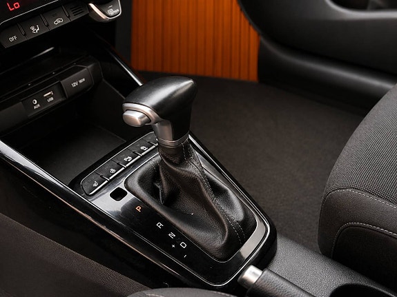Kia Rio 9 of 10