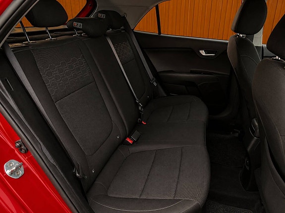 Kia Rio 10 of 10