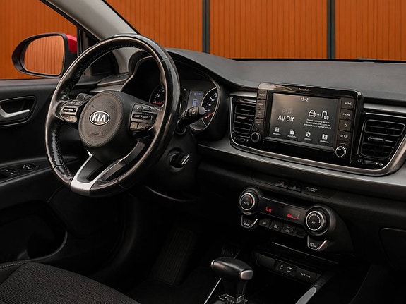 Kia Rio 7 of 10