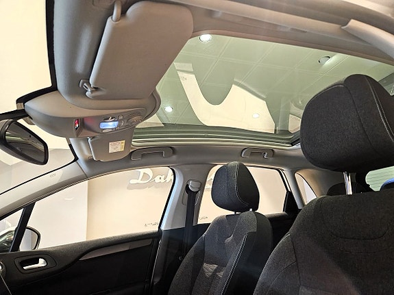 Citroen C4 17 of 24