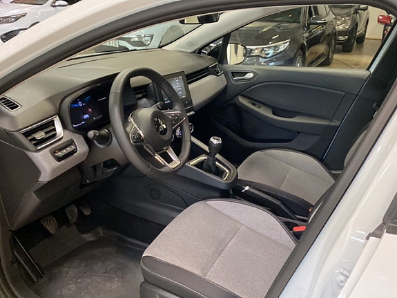 Mitsubishi Colt 8 of 14