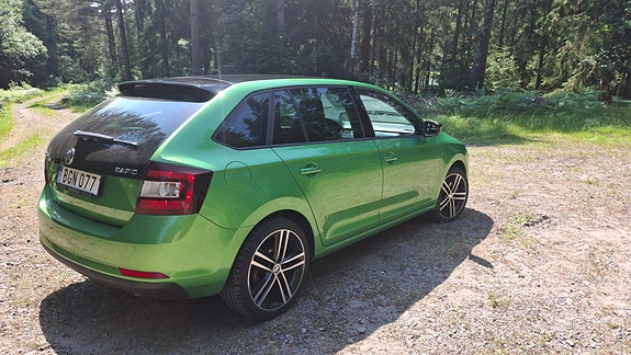Skoda Rapid Spaceback 3 of 5