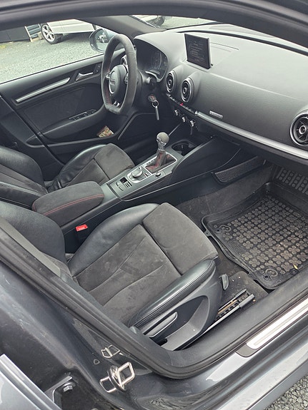 Audi A3 3 of 5