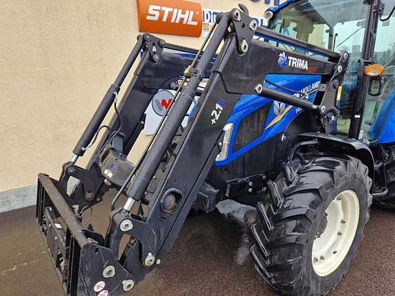 New Holland T4,85, Lastartraktor 2 of 9
