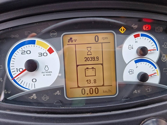 New Holland T4,85, Lastartraktor 8 of 9