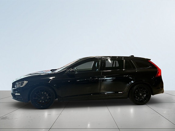 Volvo V60 4 of 5