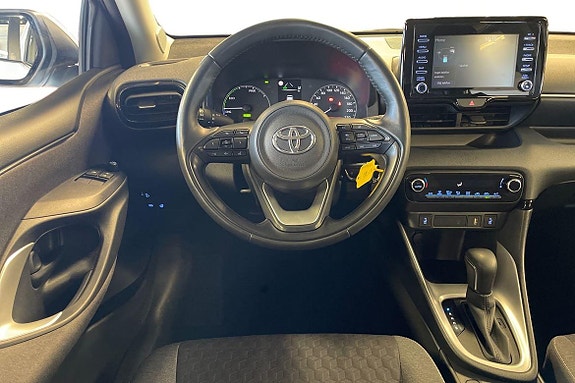 Toyota Yaris 11 of 20